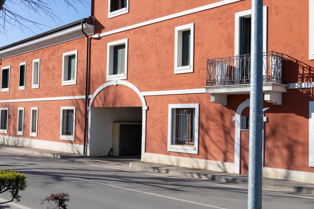 Maison 140 Лонато Экстерьер фото